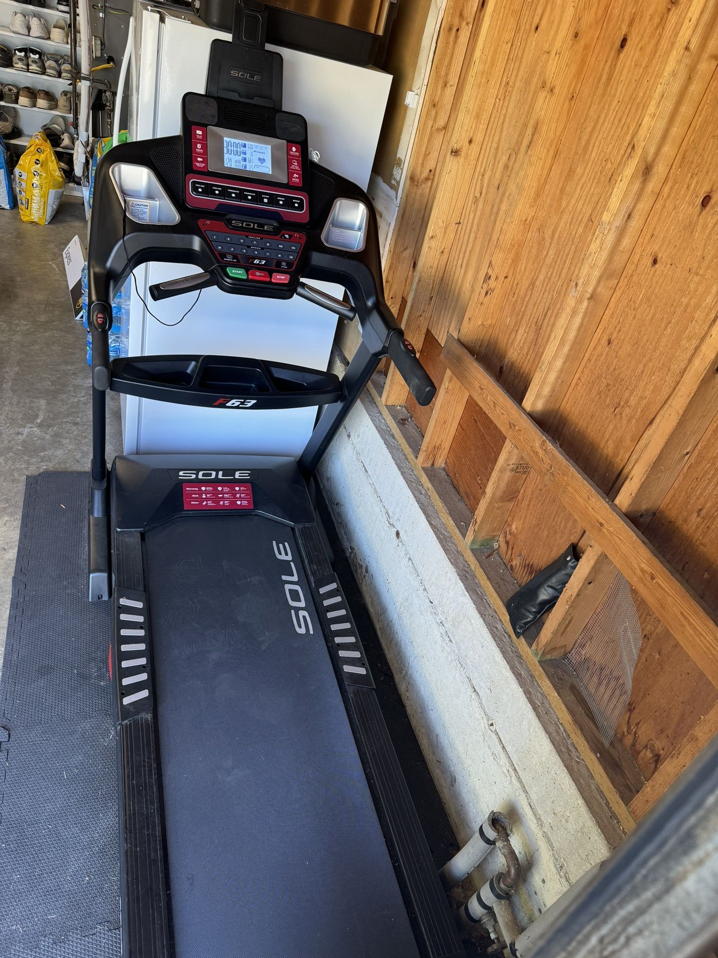 Sole F63 Treadmill Barely Used Great Price