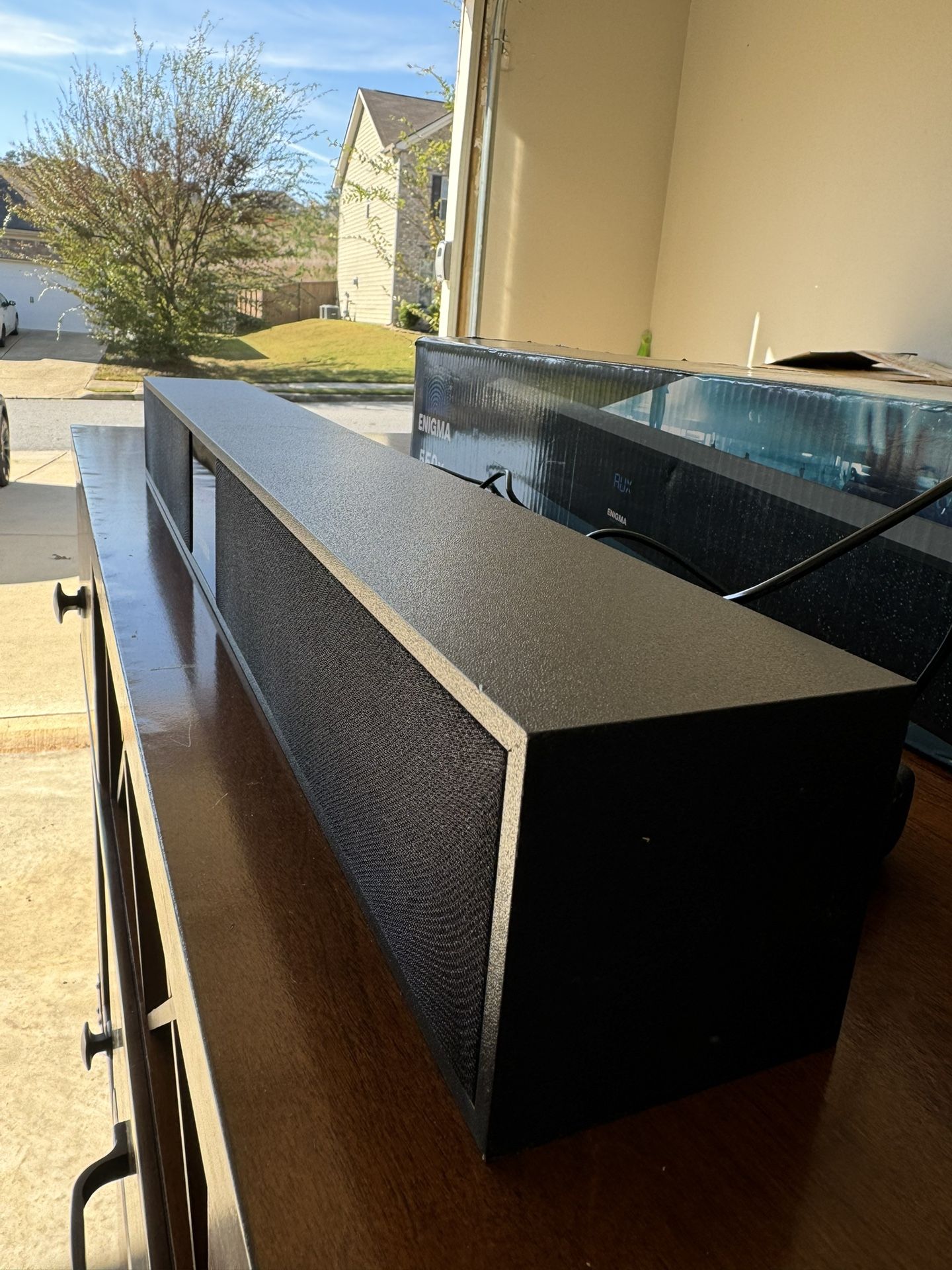 Soundbar - Home Theater - Enigma Model 550X 1000 Watt