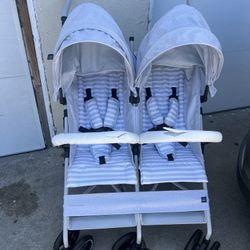 BABY GAP STROLLER SIDE BY SIDE 