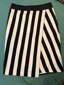 Black and White Striped Wrap Skirt size Small