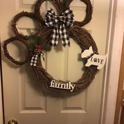 Dog Paw Door Wreath-Grapevine 18”