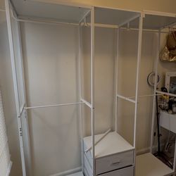 Clothes Stand 