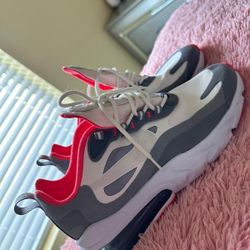 Nike Air 7c React