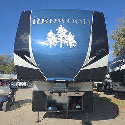 LUXURY REDWOOD 5TH WHEEL FOR SALE  ONLY$55K