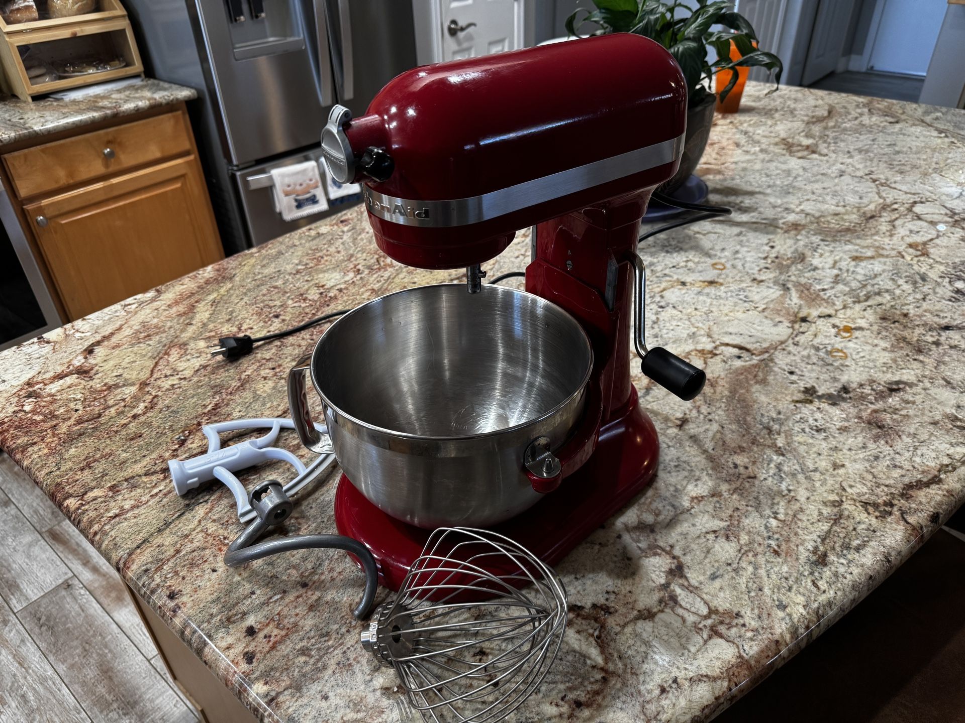 Kitchen aid 6 QT 590W Bowl Lift Mixer