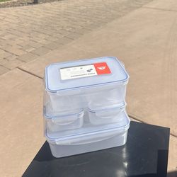 New eight piece food storage containers with snapping lids