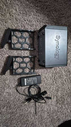 Synology DS215+ NAS Complete Plex