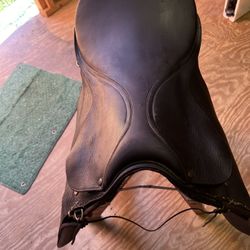 Thomas Jeter And Sons saddle