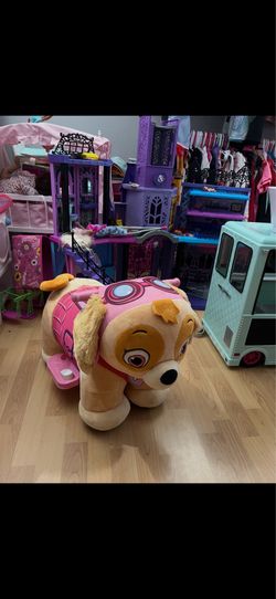 Skye electric sit down toy