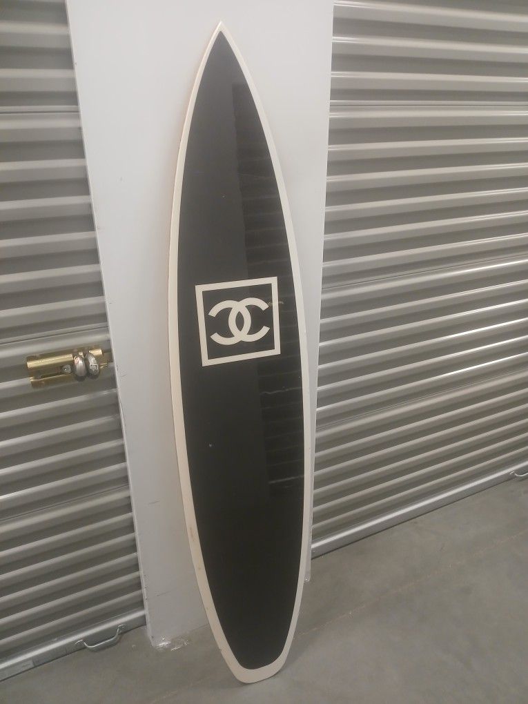 Luxury SURFBOARD