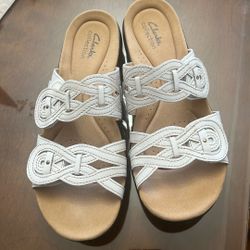 Clark’s Collection Sandals 10