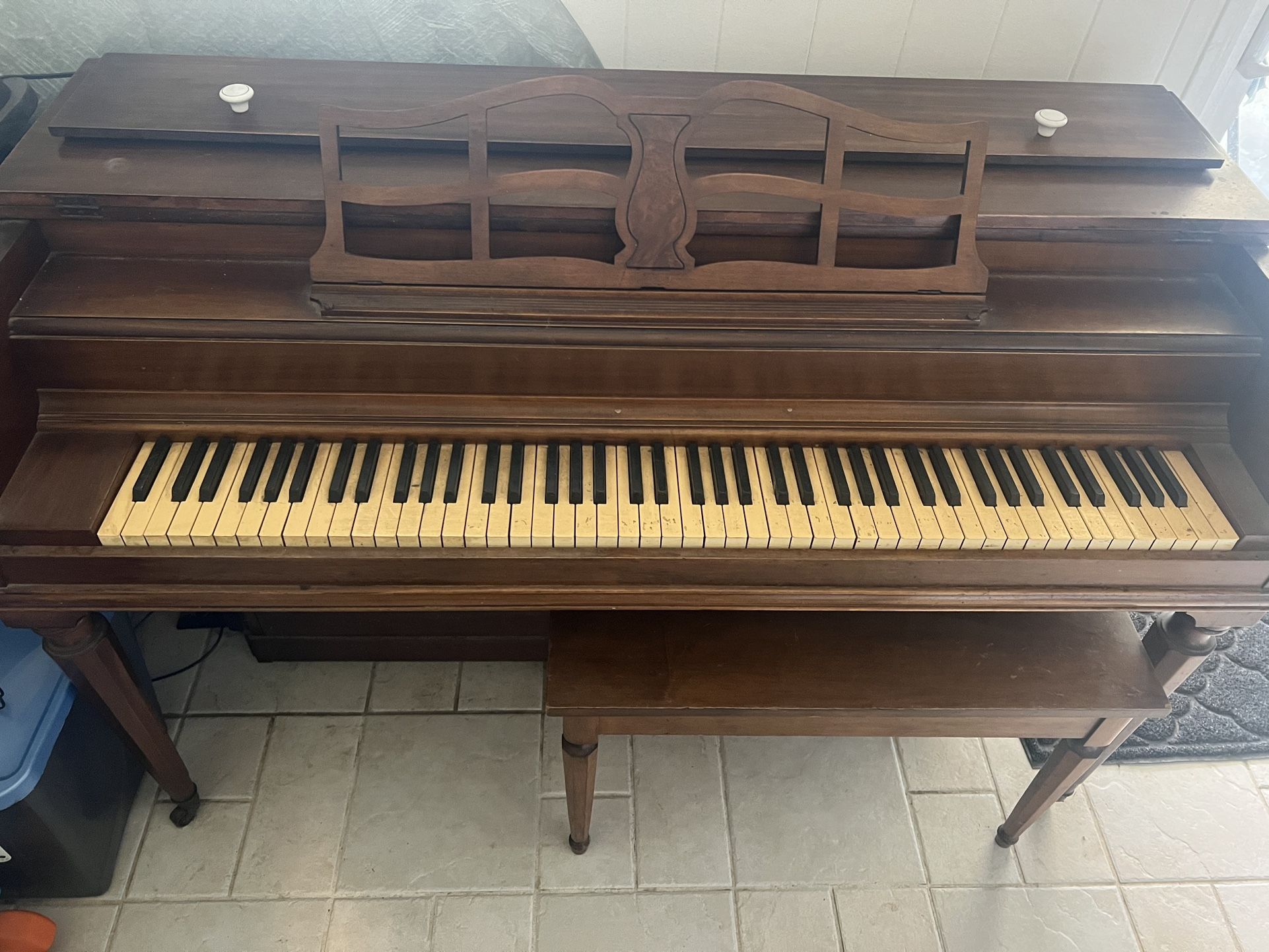 Baldwin Piano