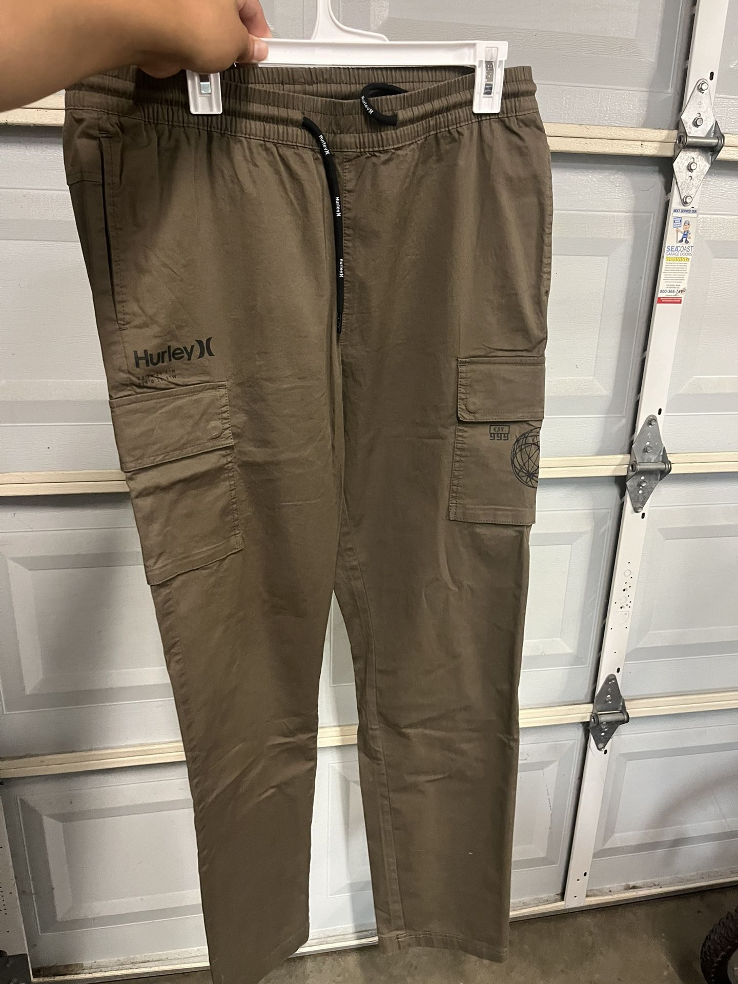 HURLEY : brand New Pants / Jeans For Men’s Size Large