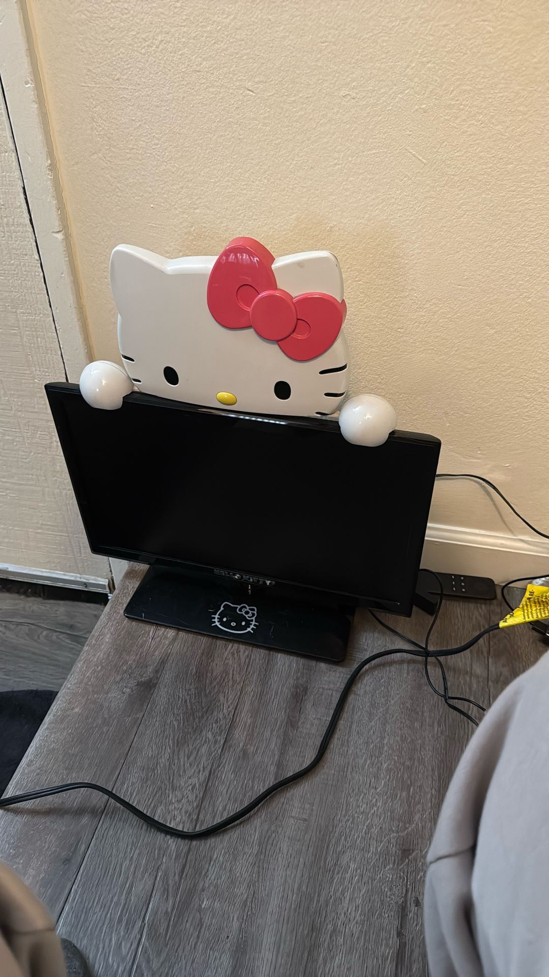 Hello Kitty Tv