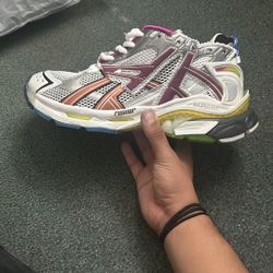 Mutil Color Balenci Runners