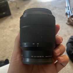 SONY FE 28-70mm F/3.5-5.6 OSS Lens E-Mount
