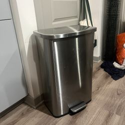 Trash can