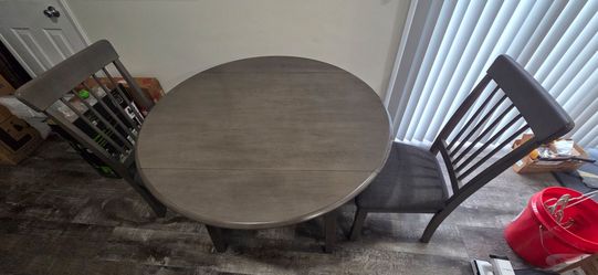 Ashley Furniture Shullden Drop Leaf Dining Table & 2 Chairs – Gray