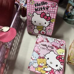 Hello Kitty Walkers 