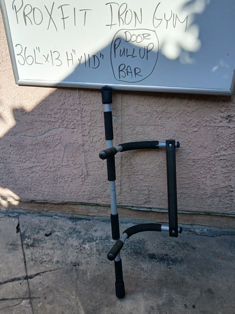 Pull Up Bar