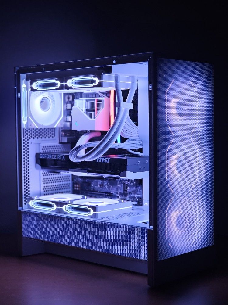 RTX 5070 Ti | i7-12700K | DDR5 | 1TB NVMe