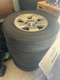 Stock Toyota 4Runner wheels