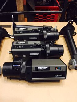 Security cameras with mounting brackets