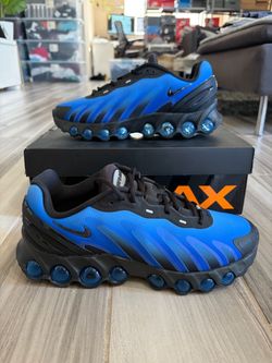 Men's Nike Air Max DN8 Shoes - Black Black Hyper Royal Blue - Size 8