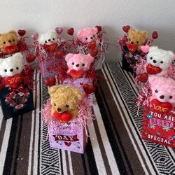 ❤️valentines Small Teddy Bears $10 Each