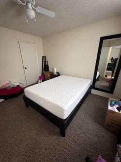 Black Full Platform Bed Frame with Mattress