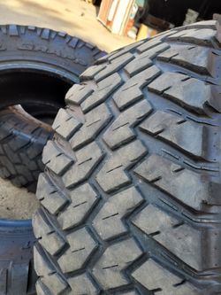 37x12.5-20 Nitto Trail Grapplers