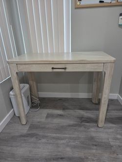 Pottery Barn Aptos Mini Writing Desk