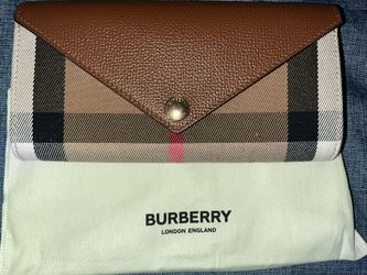 Burberry Wallet Brand New Authentic 