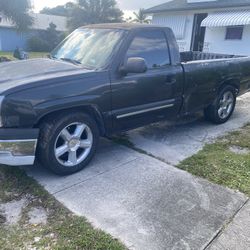 03 Chevy Sliverdro Long Bed 