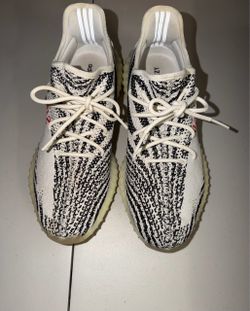 Yeezy boost 350 v2  zebra