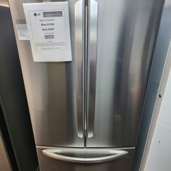22 cu.ft.French Door Refrigerator
with Ice Maker in Stainless Steel