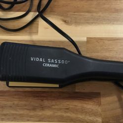 Vidal Sassoon Flat Iron