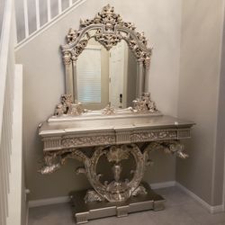 Console Table With Mirror