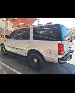 2002 ford expedition