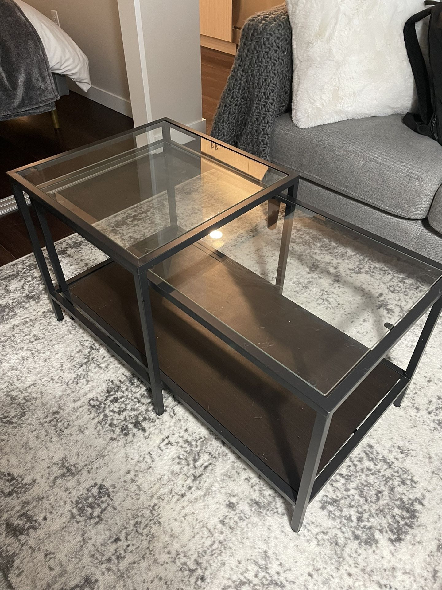 Ikea Vittsjo Coffee Table - Black/Brown Glass