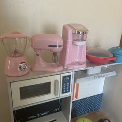 Kids Play Kitchen 