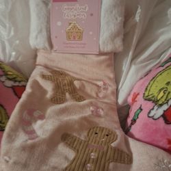 Gingerbread Stockings Set 