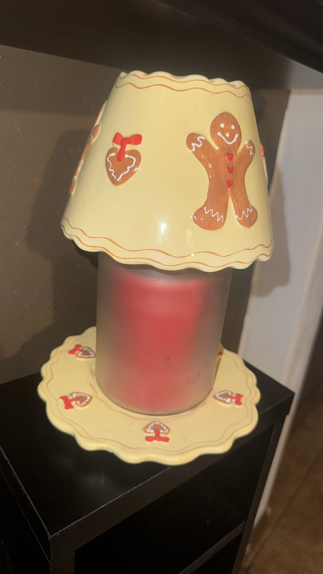 New Candle With Topper And Plate (new) (Read ad before messaging)