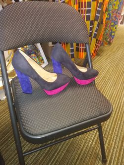 Women fashion shoes size 9