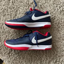 Ja 1 Basketball Shoe