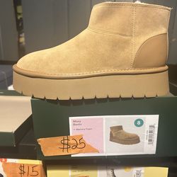 The treasure chest discount store