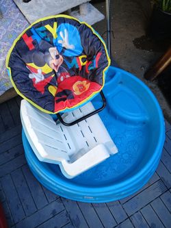 Mini Pool & kid chairs