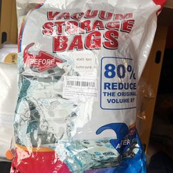 2 of Vacuum Storage Bag & 3 of coat wardrobe pocket