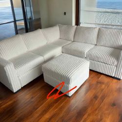 New! Luxurious Soft Touch ~ Super Comfy Sofa Sectional! Free Xl Ottoman! Retails $1,199.00!