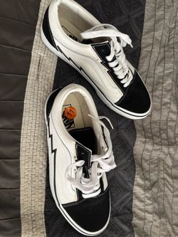 Brand New Men’s Size 11 Vans